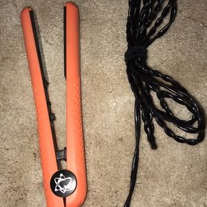 Evalectric flat iron (straightener)